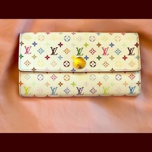 Louis Vuitton Monogram Sarah Wallet